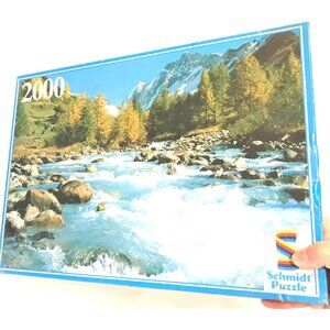Brand NEW Sealed Schmidt 2000 Pieces Puzzle Cinerama